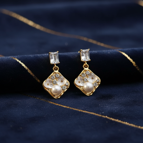 Daisy Garden Drop Earrings – Pearl, Crystal & Gold